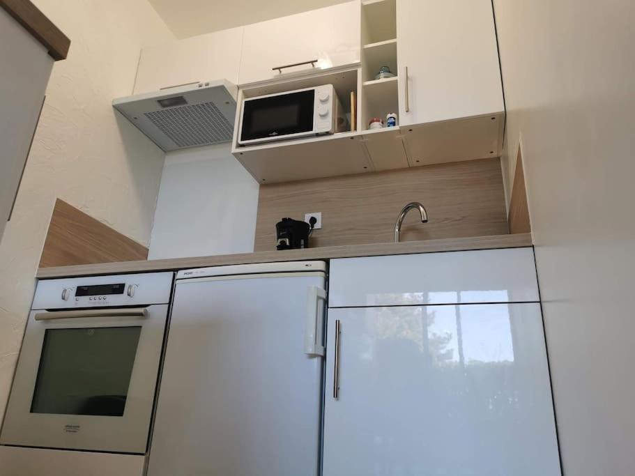 Appartement Acces Direct A La Plage Bernieres-sur-Mer Экстерьер фото